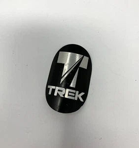 Vintage Trek Head Badge  Black/Silver - Picture 1 of 6