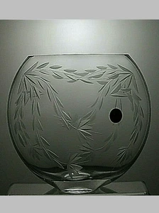 Tutbury Crystal Etched Round Bowl Vase 7 2/3" - 44D - Picture 1 of 4