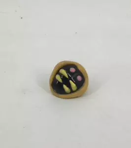 TOMY Nintendo Pokemon Kabuto Vintage Mini Figure 1.5" in 1999 CGTSJ - Picture 1 of 5