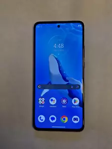 Motorola Moto Edge 2022 5G Android phone 128 Gb - Picture 1 of 3
