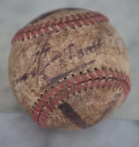 Vintage baseball ball Autographed - Picture 1 of 9