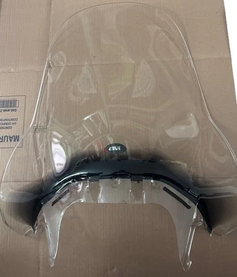 Parabrezza Trasparente Yamaha T-Max 500-200/2011 GIVI - Immagine 1 di 2