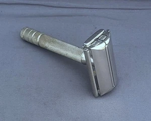 Rasoio Gillette Super Speed - TTO - Z-4 - modello 1954 - Foto 1 di 8