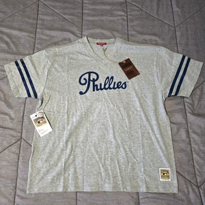 NUEVA Camiseta Mitchell & Ness Phillies Boyfriend Cuello en V Mujer Grande Cooperstown - Imagen 1 de 13