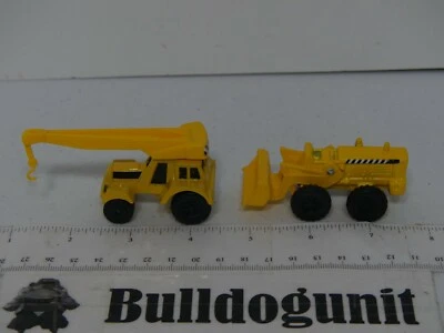 Lot 2 Maisto Jumbo Crane Yellow Tractor Shovel Truck Diecast Construction Toy - Image 1 of 4