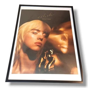 Póster Vinilo Promocional Billie Eilish La Nueva Fragancia Perfume aprox 28 X 23 - Imagen 1 de 2