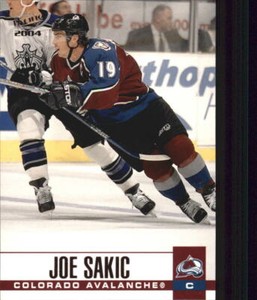 2003-04 Pacific #89 Joe Sakic - NM-MT