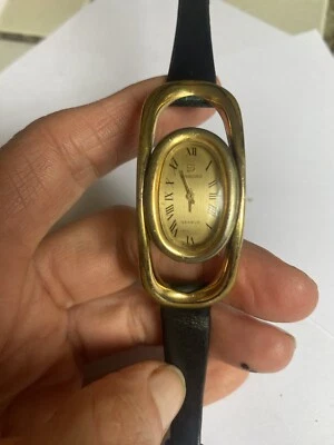 Sarcar Oval Curved Lady Gold Plated Swiss Ladies Watch Rare — 第 1/4 张图片