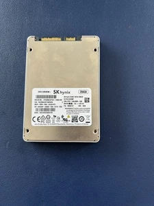 DELL SK Hynix 256GB SSD 6G SC401 SATA III 2.5" HFS256G32TNH-73A0A 0HG3NP - Picture 1 of 1