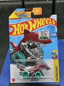 2024 Hot Wheels HW MEGA BITE 1/5 Shark Bite 18/250 - Picture 1 of 2