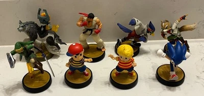 Lote (8) de bonecos Nintendo Amiibo Super Smash Bros Zelda, Wolf Link, Lucas & Ness - Imagem 1 de 4