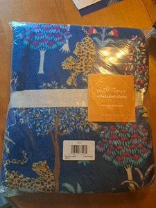 Distant Lands Tropical/ Jungle Velvet Plush Throw 50x60in - Picture 1 of 5