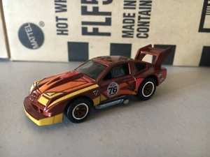 HOT WHEELS PREMIUM CAR CULTURE SILHOUETTES '76 CHEVY MONZA R/R LOOSE - Picture 1 of 11