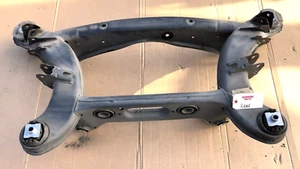 2015-2023 MERCEDES W205 C300 C400 REAR SUSPENSION CROSSMEMBER SUBFRAME OEM. - Picture 1 of 10