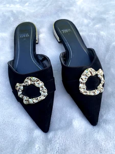 Women’s ZARA Embellished Black/Gold Suede Leather Pointed Toe Flat Mules Size 37 - Picture 1 of 6
