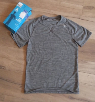 Odlo Clair Active SPORTS sous-Vêtements Tee-Shirt S NOUVEAU Garde You Sec Gris - Image 1 of 4