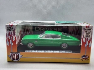 M2 AUTO FAHRER Chase 1966 DODGE LADEGERÄT HEMI - grün mit grünen Reifen 11-04 - Bild 1 von 6
