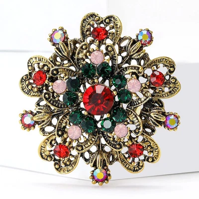 Broche prendedor floral de inspiración vintage -Exquisito diseño elegante verde y rojo año nuevo Foto 1 de 4