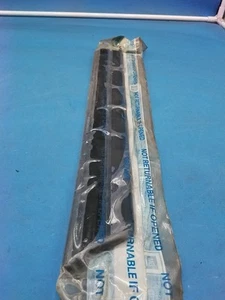 Genuine GM Molding Trim 20576646 - Picture 1 of 3