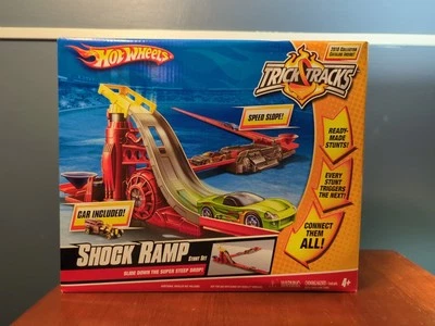 Hot Wheels Trick Tracks Shock Ramp Toy Car Stunt Set 2009 New In Box!  - Image 1 of 4