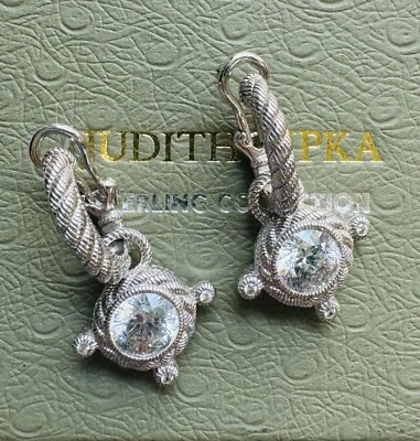 Pendientes colgantes Judith Ripka de plata esterlina circonita cúbica con cable y encanto Omega traseros Foto 1 de 4