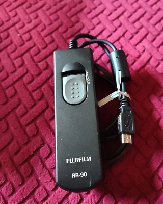 Fujifilm RR-90 Shutter Remote Release - Image 1 of 2