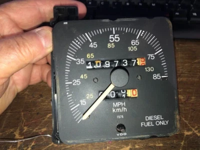 1981 - 1984 Volkswagen Rabbit  diesel  Speedometer   85mpg diesel  guarrant Orig - Image 1 of 4