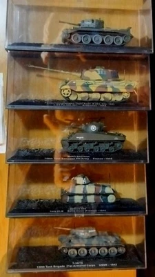 Lotto 5 Carri Armati 1:72 - USA, URSS, UK, Germania e Francia: vedi descrizione - Immagine 1 di 4