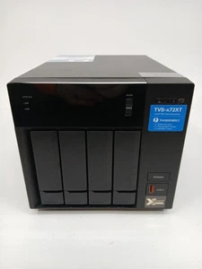 QNAP TVS-X72XT NAS (NON FUNZIONANTE) DISCO RIGIDO 4 bay - Foto 1 di 8