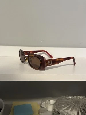 Gafas de sol Fendi 2003 - tinte cálido, marco rosa cromado/tortuga Foto 1 de 4