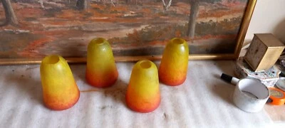 bel ensemble de 4 tulipes en pâte de verre Muller Frères - Photo 1/4