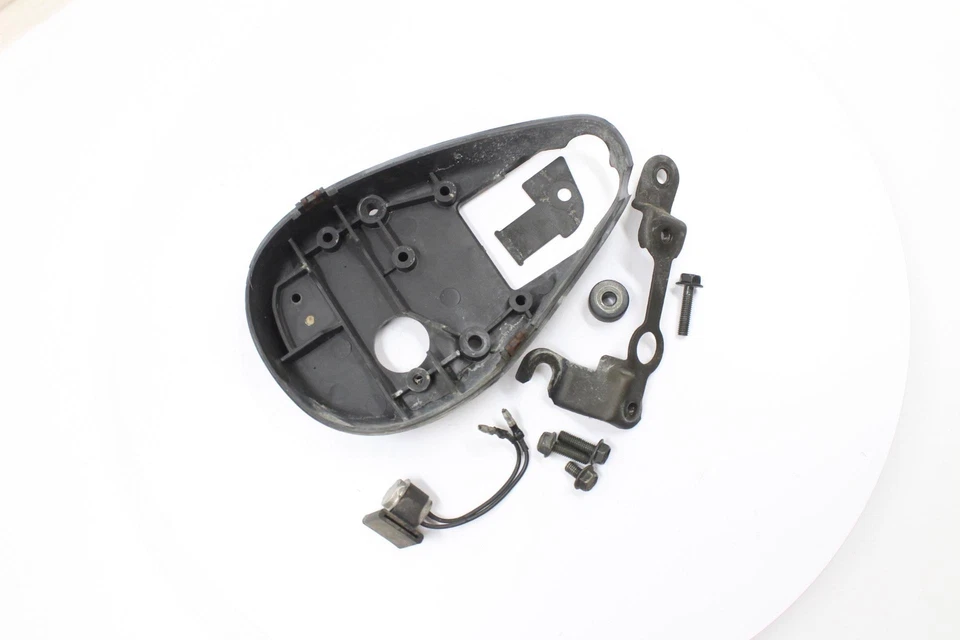 1996 YAMAHA VIRAGO 250 DISTRIBUIDOR DE BOMBA DE AR DE SUSPENSÃO FABRICANTE DE EQUIPAMENTO ORIGINAL  - Imagem 1 de 4