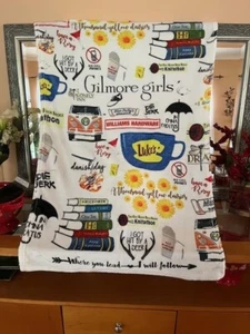 Sofá de café Gilmore Girls Lukes BLANCO para sala de estar manta polar 30"x40" - Imagen 1 de 5
