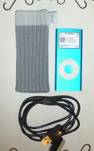 Apple iPod Nano blue 2nd gen 4GB with gray sock and black cable bundle - Picture 1 of 4