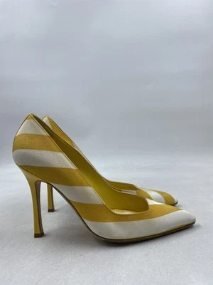 Zapatos de salón Manolo Blahnik de lona a rayas con punta W 8 Foto 1 de 4