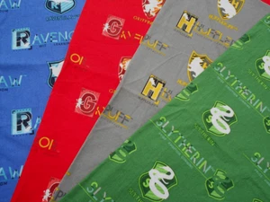5 - Harry Potter Hogwarts Häuser Stoff Wizarding World Slytherin Ravenclaw - Bild 1 von 3