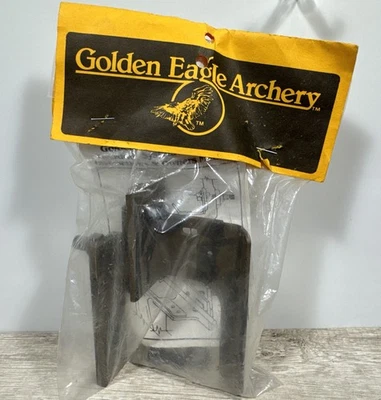 Vintage Golden Eagle Archery Mossy Oak Bottomland Camo Bow Overdraw Rest RH - Image 1 of 4