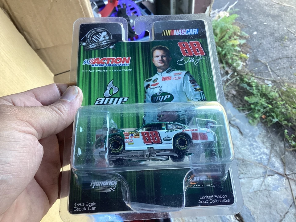 Close out #88 Dale Jr. Cot Amp Energy Mountain Dew 2008 Impala SS Action1/64