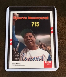 2021 TOPPS X SPORTS ILLUSTRATED #15 HANK AARON - NUMBERED 13/70 RED STRIPE - Picture 1 of 2