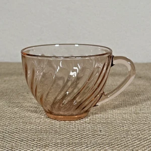 Arcoroc France Pink Swirl Rosaline Depression Glass 3 1/2" Tea Cup 8 oz MCM VTG - Picture 1 of 8