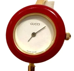 Vintage Gucci Change Bezel Quartz Ladies Bangle Watch Red Bezel - Picture 1 of 4