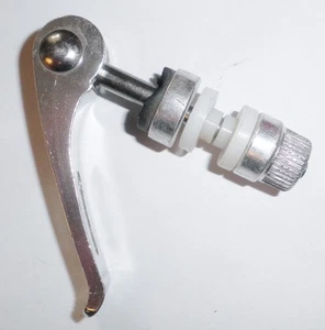 SCHNELLSPANNER FAHRRAD SITZ SCHRAUBE FAHRRADTEILE 316 - Bild 1 von 3