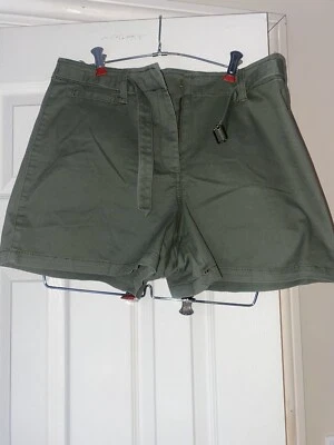 "Pantalones cortos chinos Ann Taylor Loft verde militar tiro alto frente plano 4"" talla 8" Foto 1 de 3