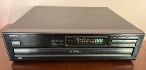 Onkyo 6 Disc Compact Disc Player Model DX-C206 MOSTLY WORKING PLEASE READ INFO - Picture 1 of 13