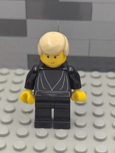 LEGO Star Wars Luke Skywalker Jedi Knight Minifigure Black Outfit Yellow Head - Picture 1 of 2