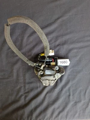 Tapa de bloqueo del motor del actuador de bloqueo del maletero trasero para Lexus GS350 GS450 2006-2011 Foto 1 de 4