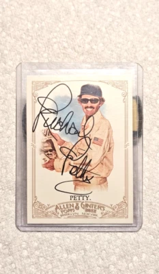 Richard Petty 2012 Topps Allen & Ginter Autograph #61 HOF 43. - Image 1 of 2