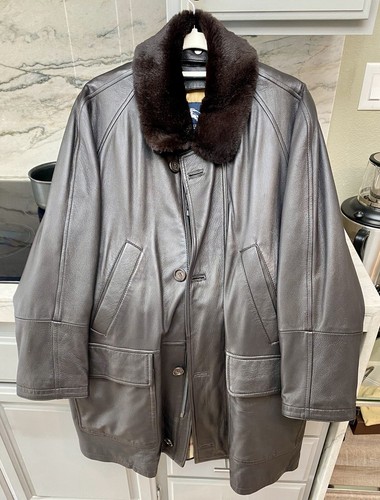 Cappotto unisex Burberry Prorsum in pelle con pelle di pecora rimovibile taglia 48 maniche 25"