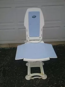 Bath Seat that lowers you into bathtub. Great for elderly. New. Has remote. - Picture 1 of 9