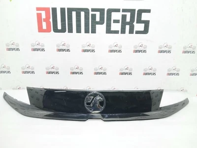 VAUXHALL VIVARO 2024 ONWARDS GENUINE FRONT BUMPER UPPER CENTRE GRILLE 9849885080 - Image 1 of 4